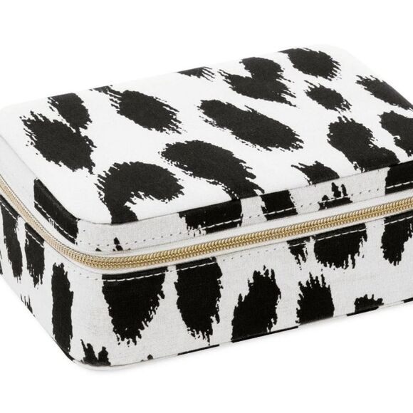 Kate Spade New York Modern Leopord Manicure Set - Picture 5 of 9